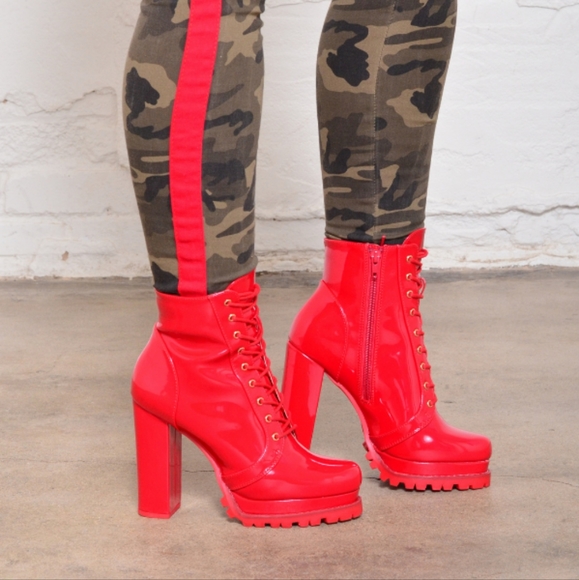 Montclair Platform Boots - Picture 1 of 3